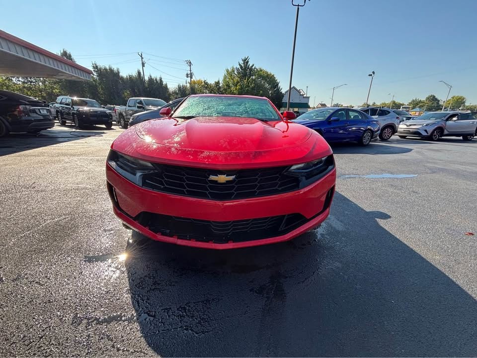 2021 Chevrolet Camaro Image 3