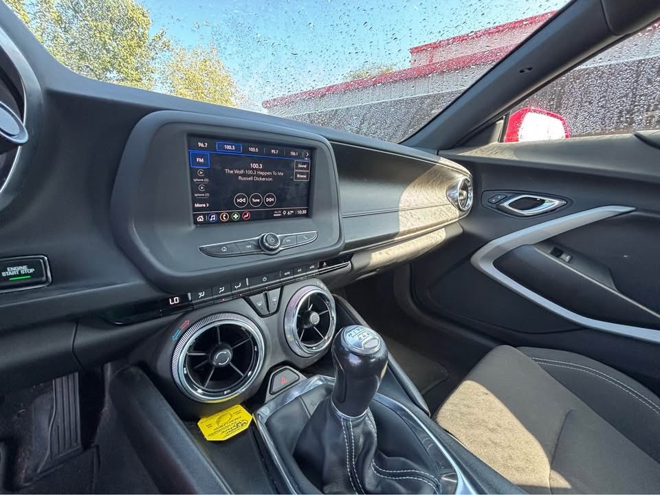 2021 Chevrolet Camaro Image 9