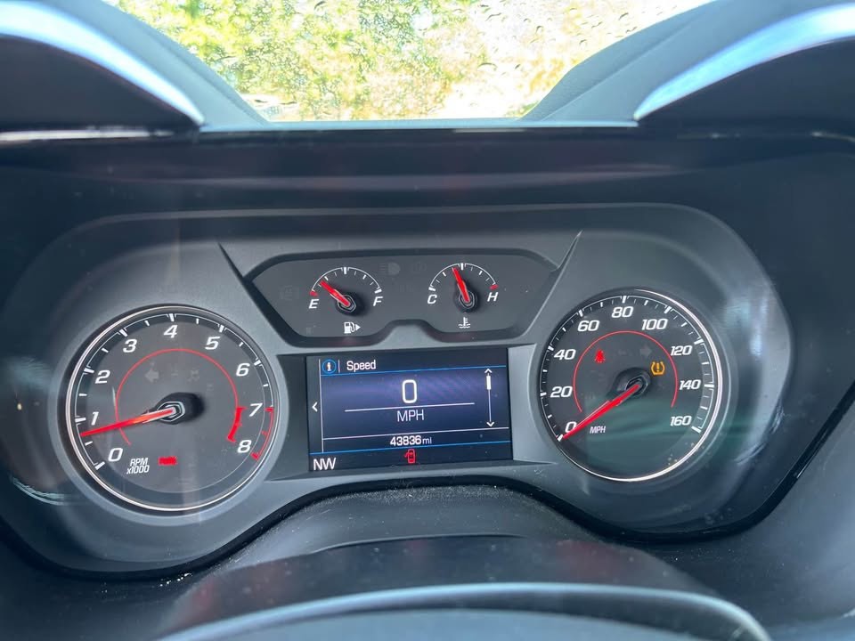 2021 Chevrolet Camaro Image 11