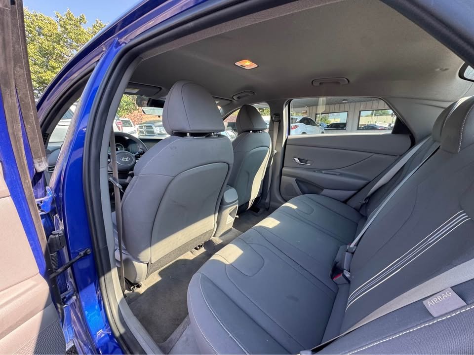 2024 Hyundai Elantra Image 8