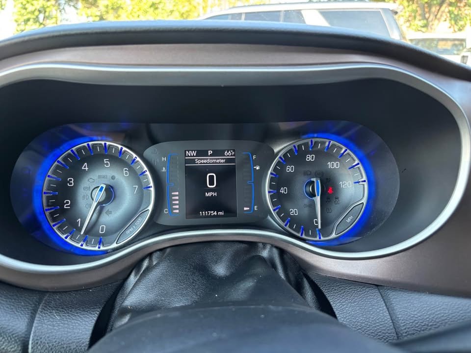 2021 Chrysler Voyager Image 10