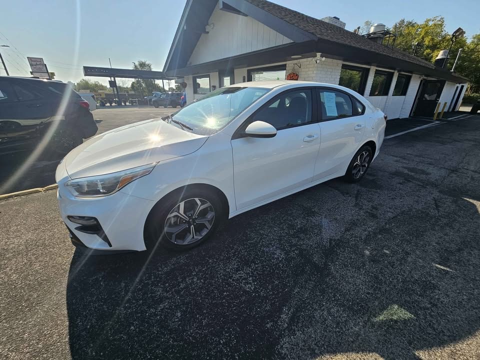2021 Kia Forte Image 3
