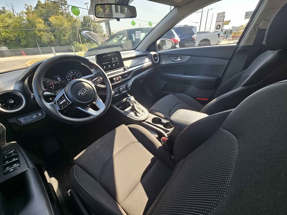 2021 Kia Forte Image 9