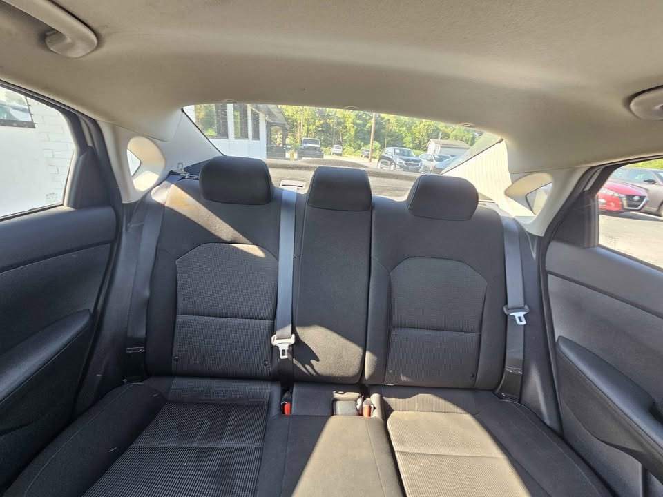 2021 Kia Forte Image 12