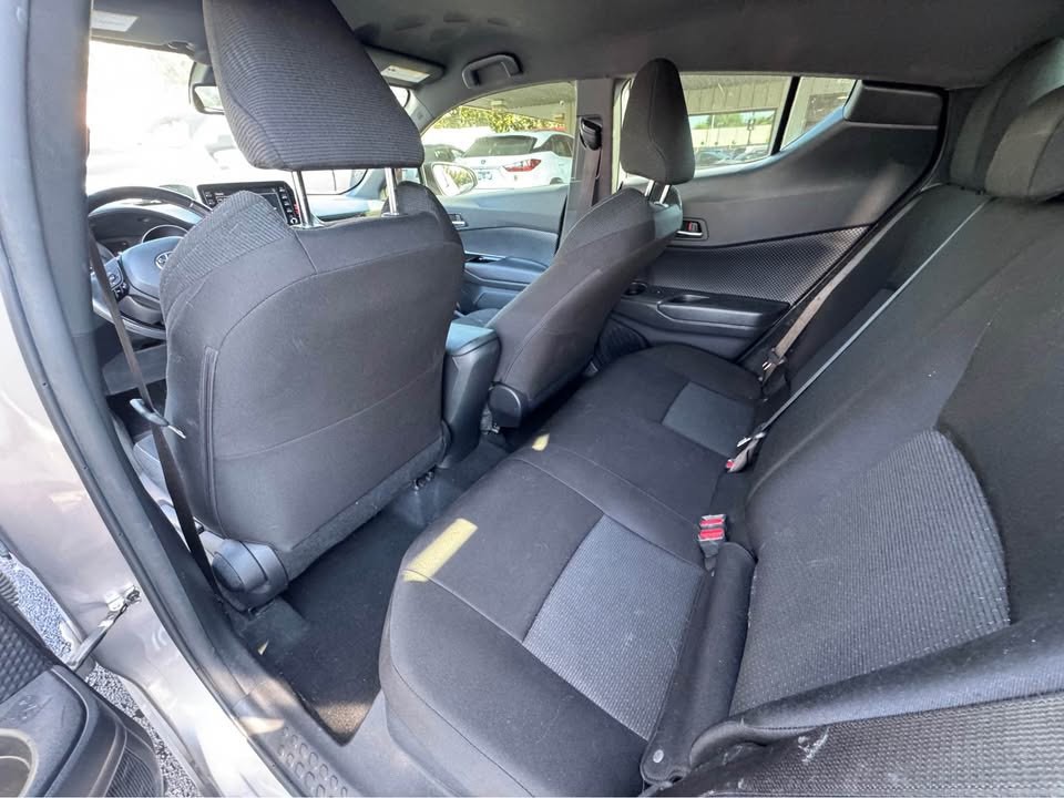 2019 Toyota C-HR Image 8