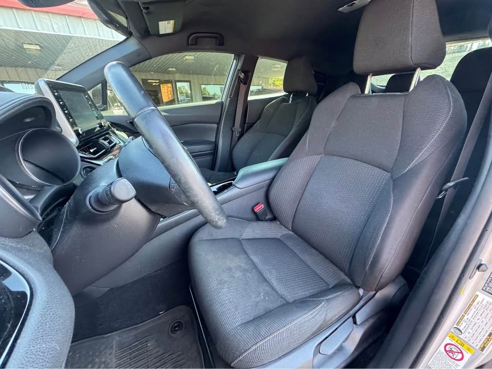 2019 Toyota C-HR Image 12
