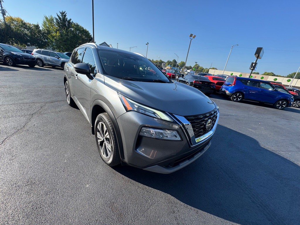 2021 Nissan Rogue Image 2