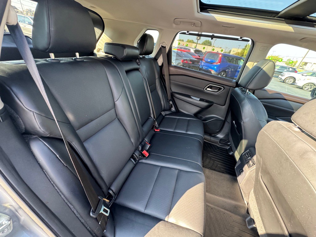 2021 Nissan Rogue Image 6