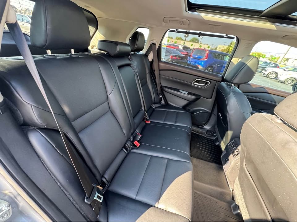 2021 Nissan Rogue Image 21