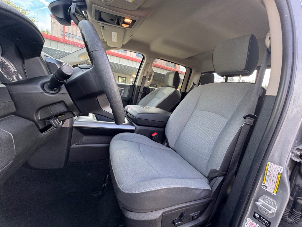 2023 RAM 1500 Image 7