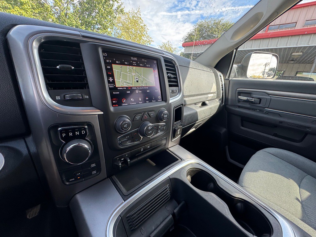 2023 RAM 1500 Image 10