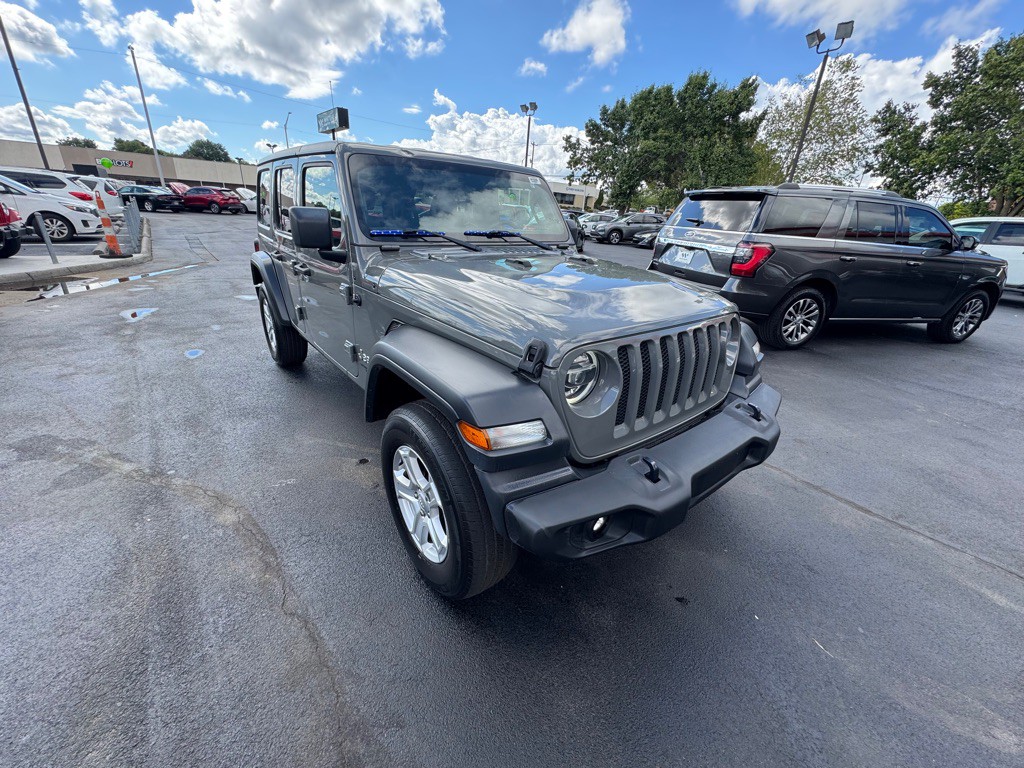 2020 Jeep Wrangler Unlimited Image 2