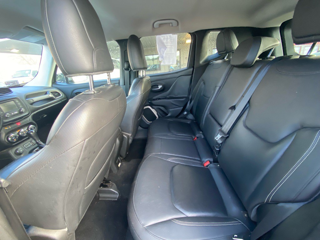 2016 Jeep Renegade Image 10