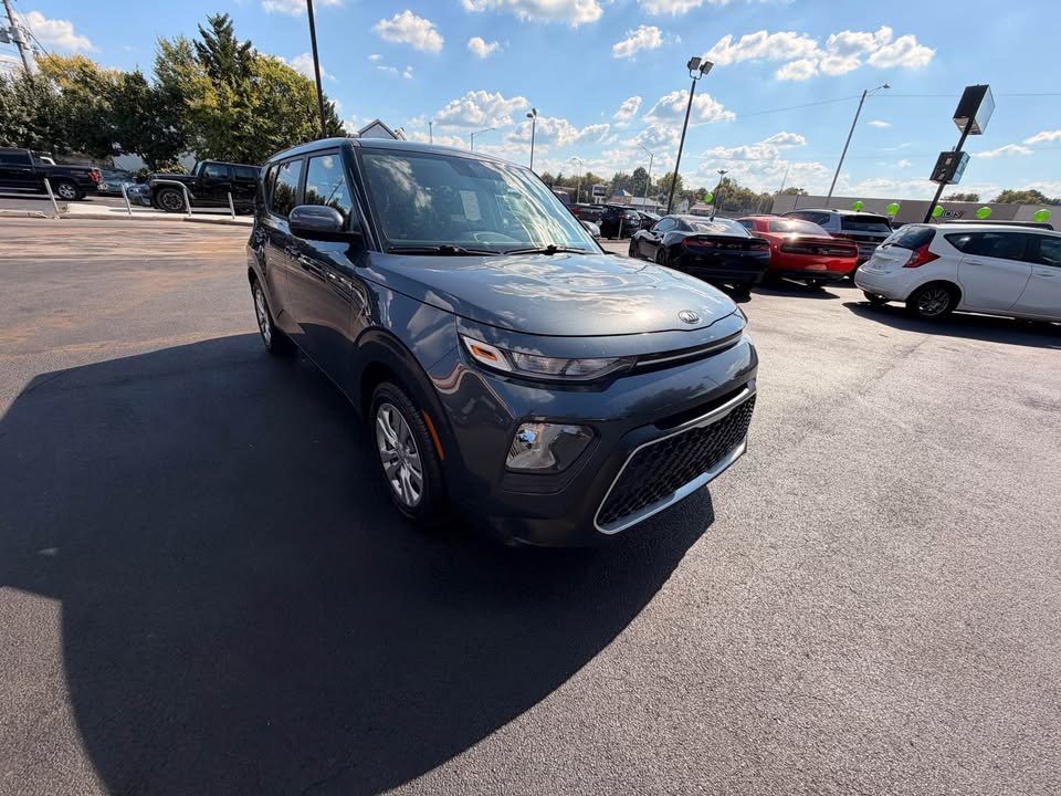 2021 Kia Soul Image 2