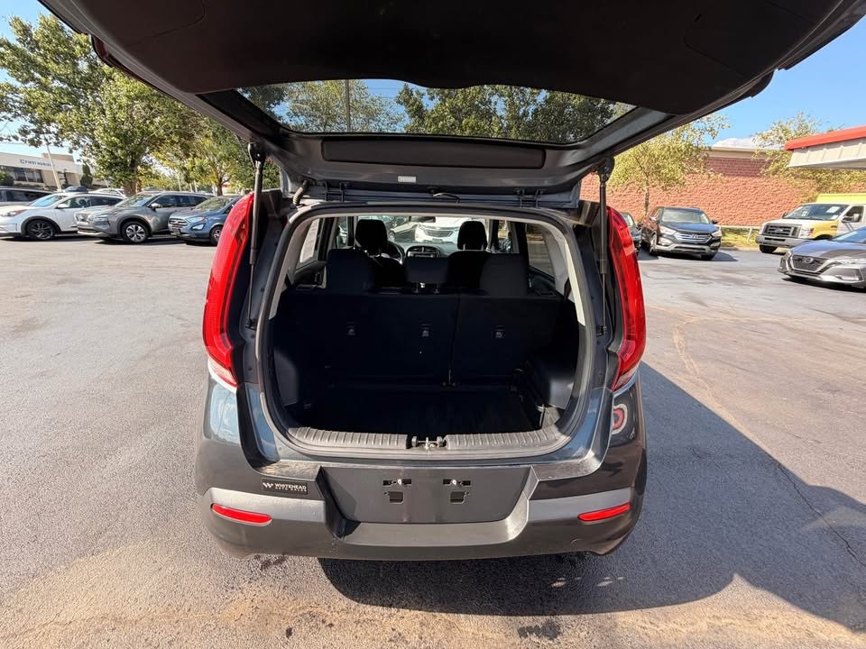 2021 Kia Soul Image 4