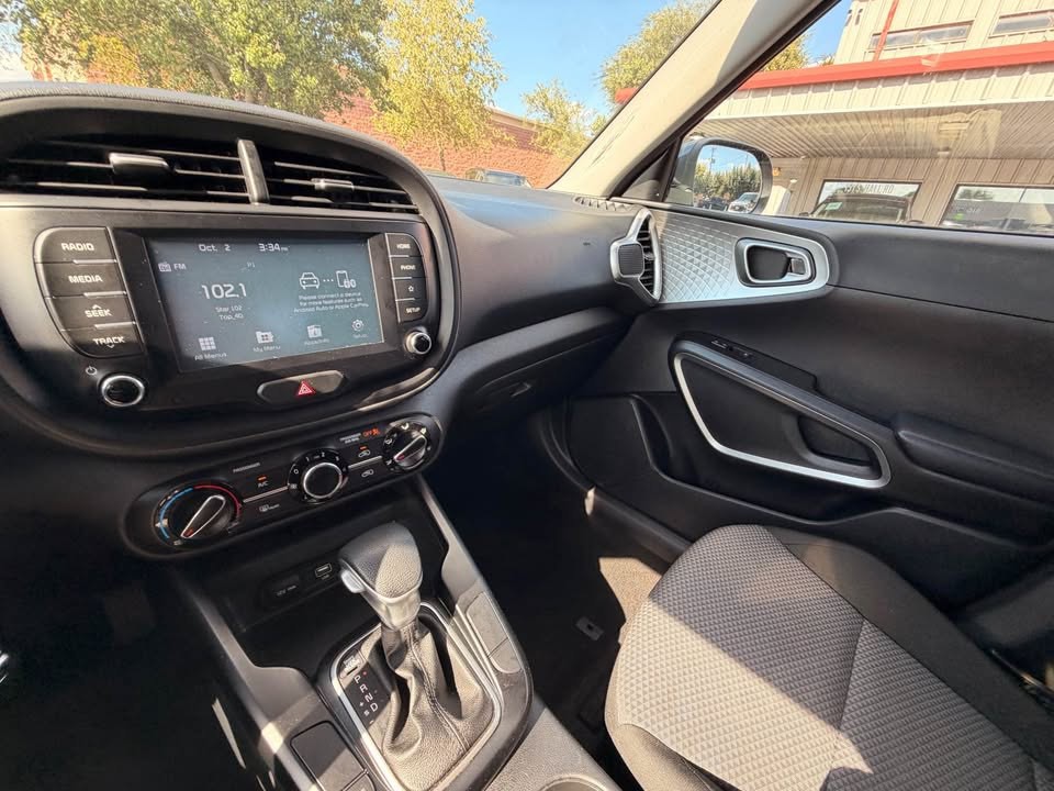 2021 Kia Soul Image 6