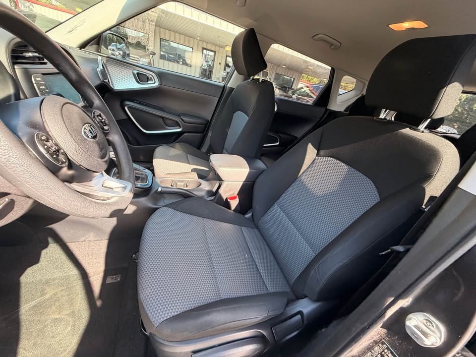 2021 Kia Soul Image 7