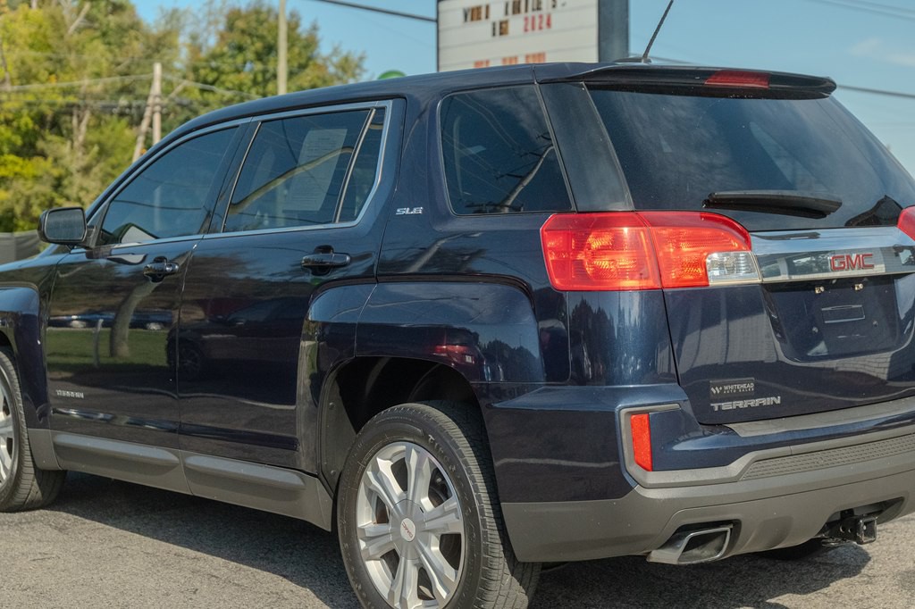 2017 GMC Terrain Image 4