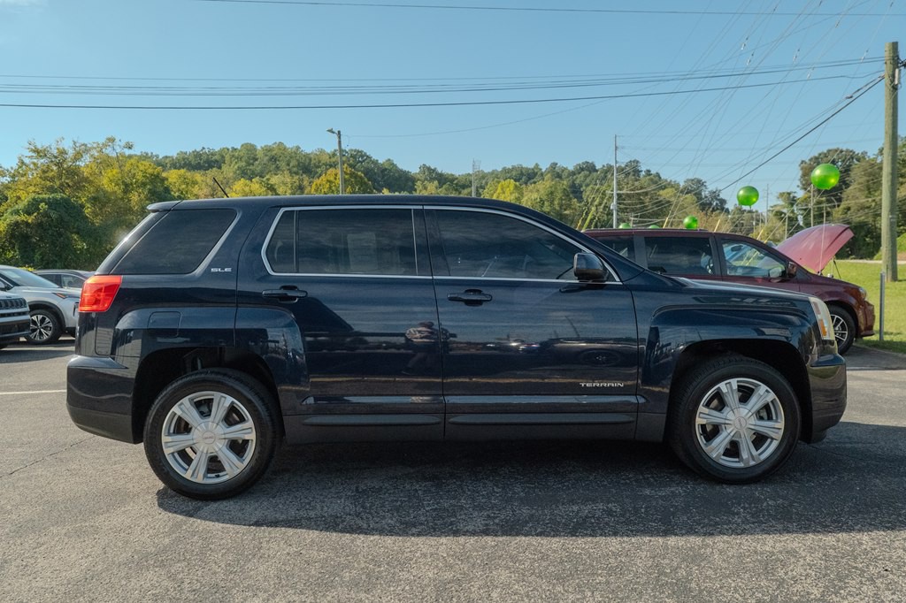2017 GMC Terrain Image 7