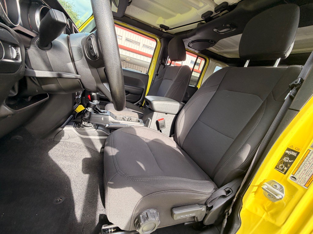 2023 Jeep Wrangler Image 8