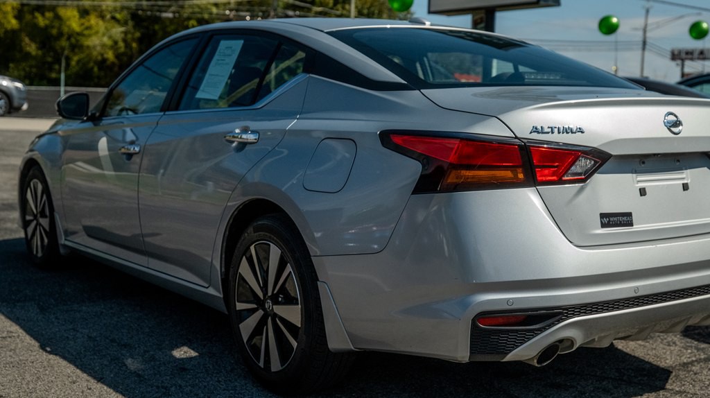 2022 Nissan Altima Image 4