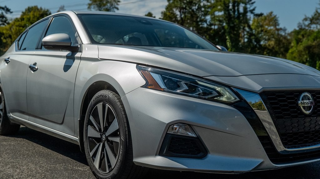 2022 Nissan Altima Image 8