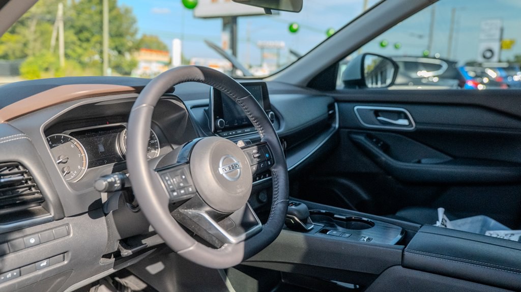 2021 Nissan Rogue Image 8