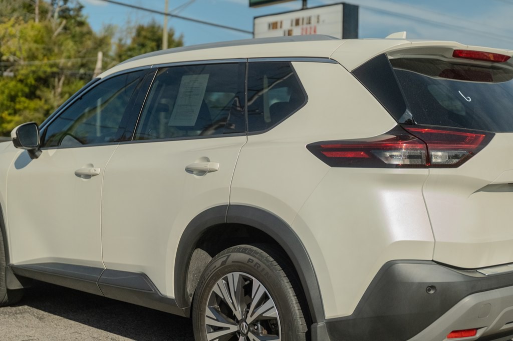 2021 Nissan Rogue Image 4