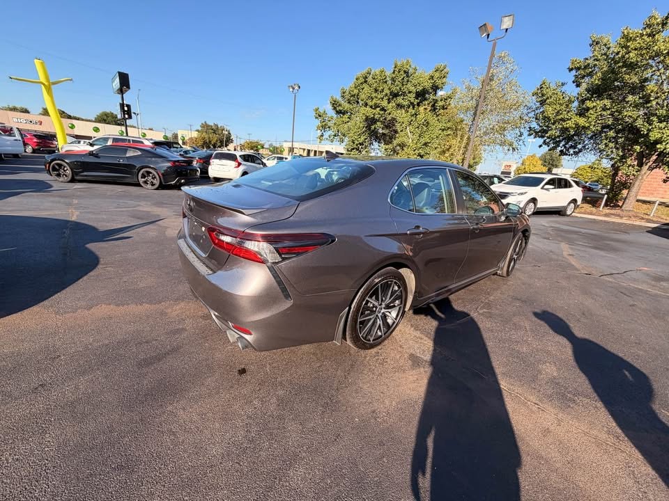 2023 Toyota Camry Image 3