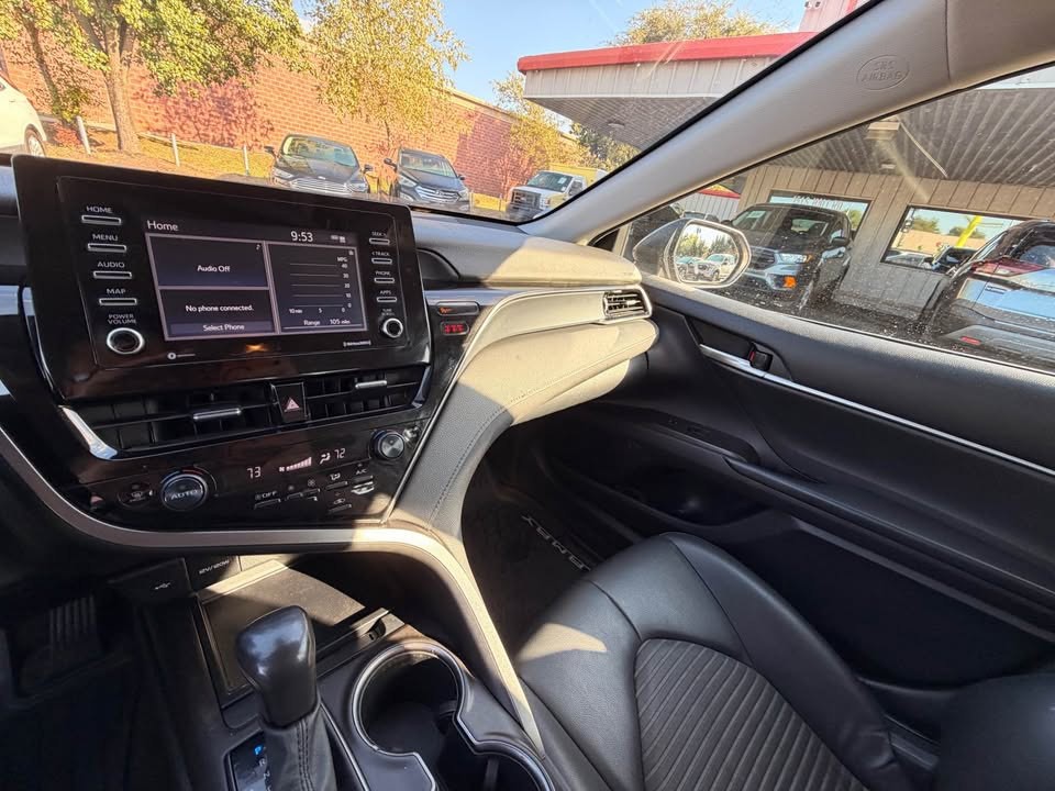 2023 Toyota Camry Image 8