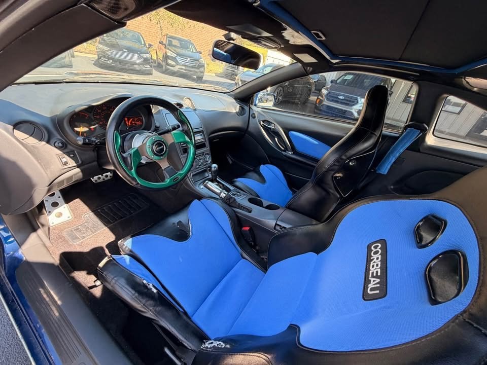 2004 Toyota Celica Image 7