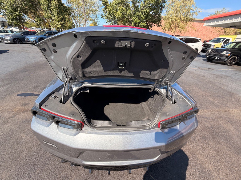 2022 Chevrolet Camaro Image 5