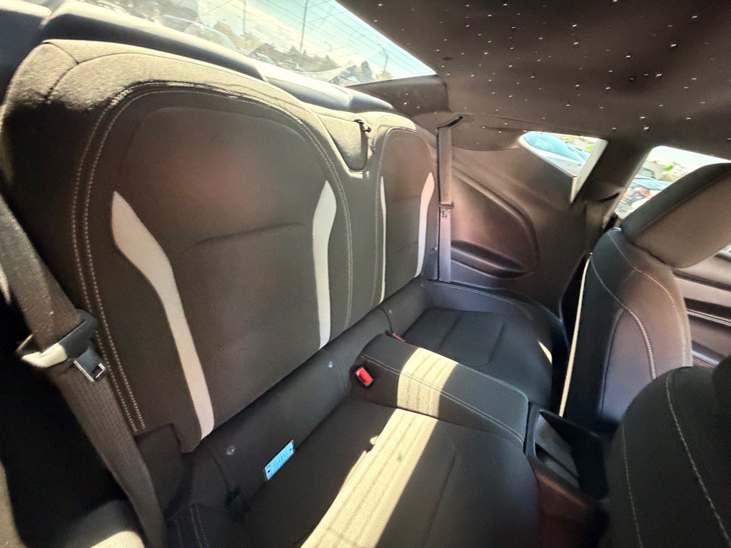 2022 Chevrolet Camaro Image 7