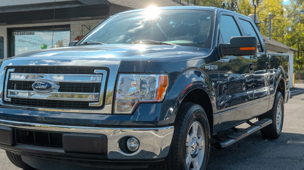 2014 Ford F-150 Image 2
