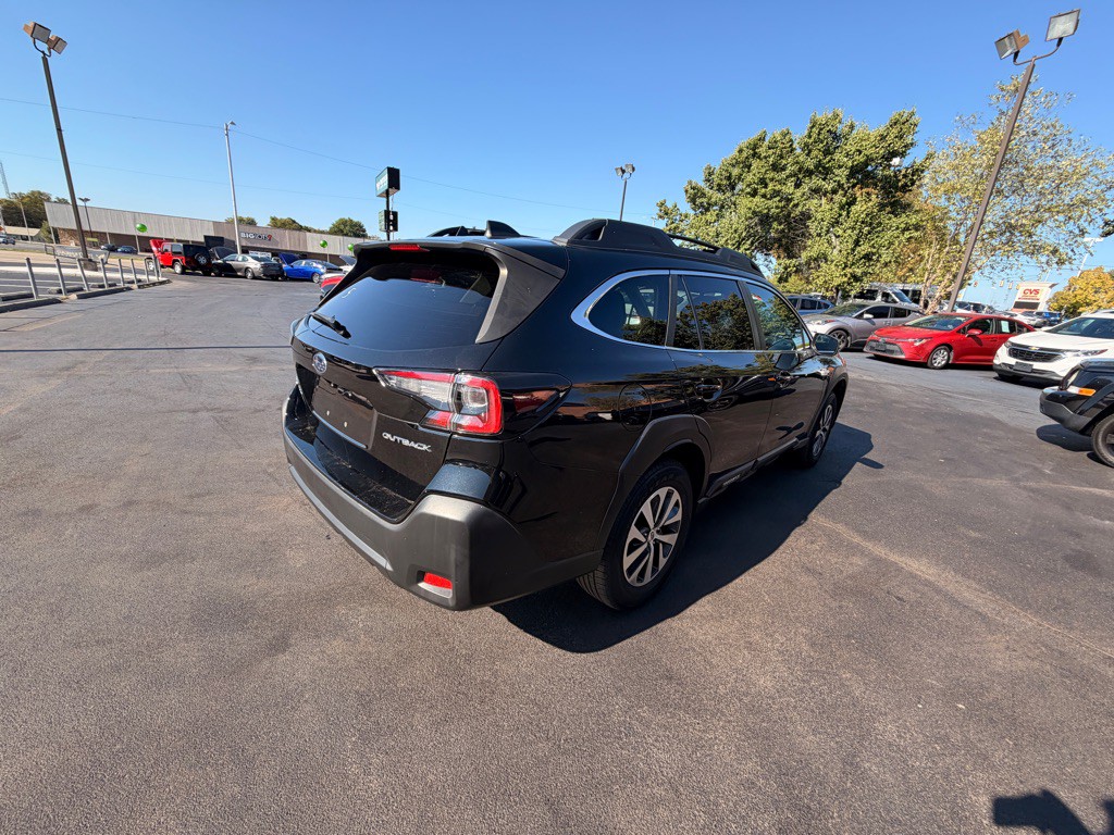 2023 Subaru Outback Image 3