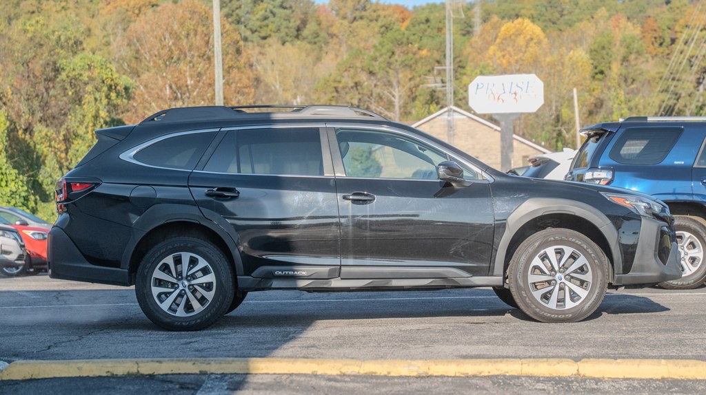2023 Subaru Outback Image 7