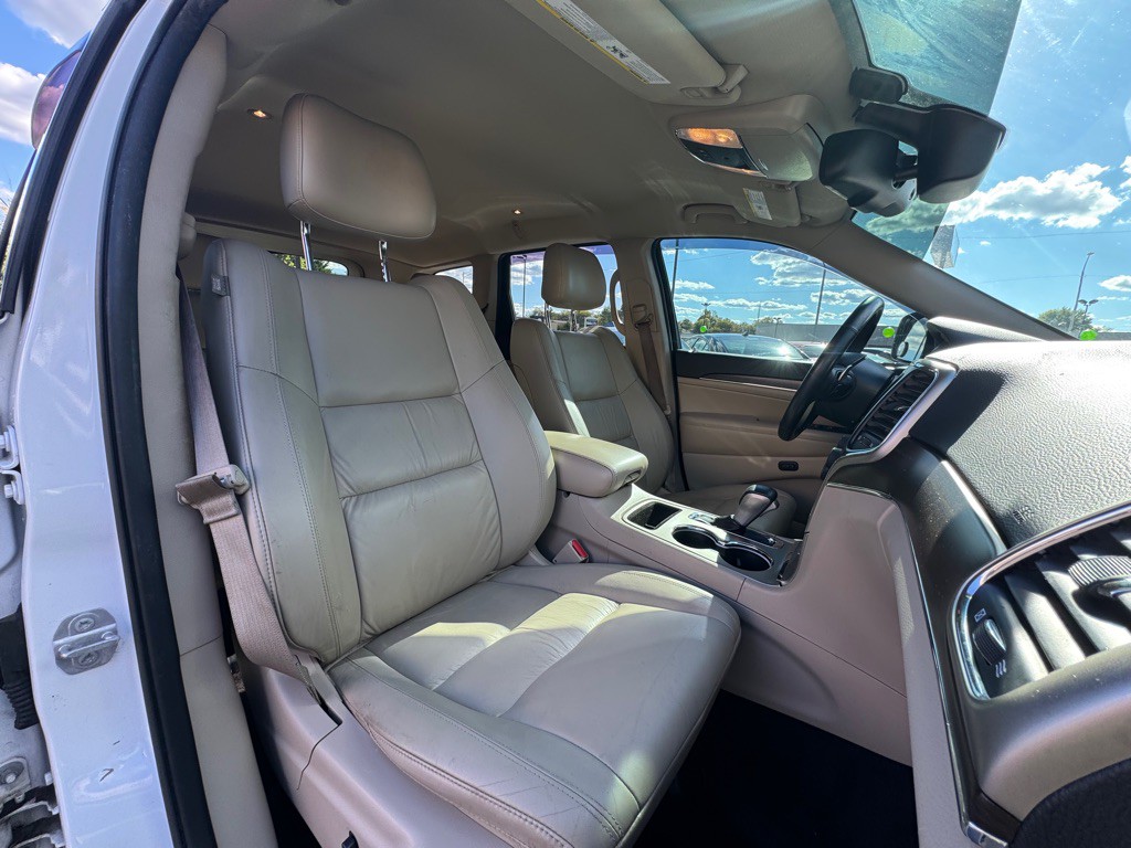 2016 Jeep Grand Cherokee Image 5