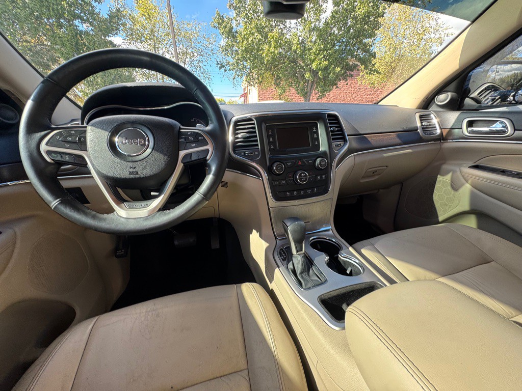 2016 Jeep Grand Cherokee Image 11