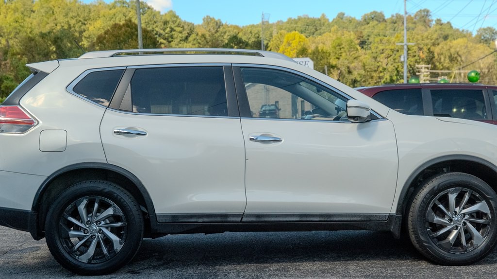 2015 Nissan Rogue Image 3