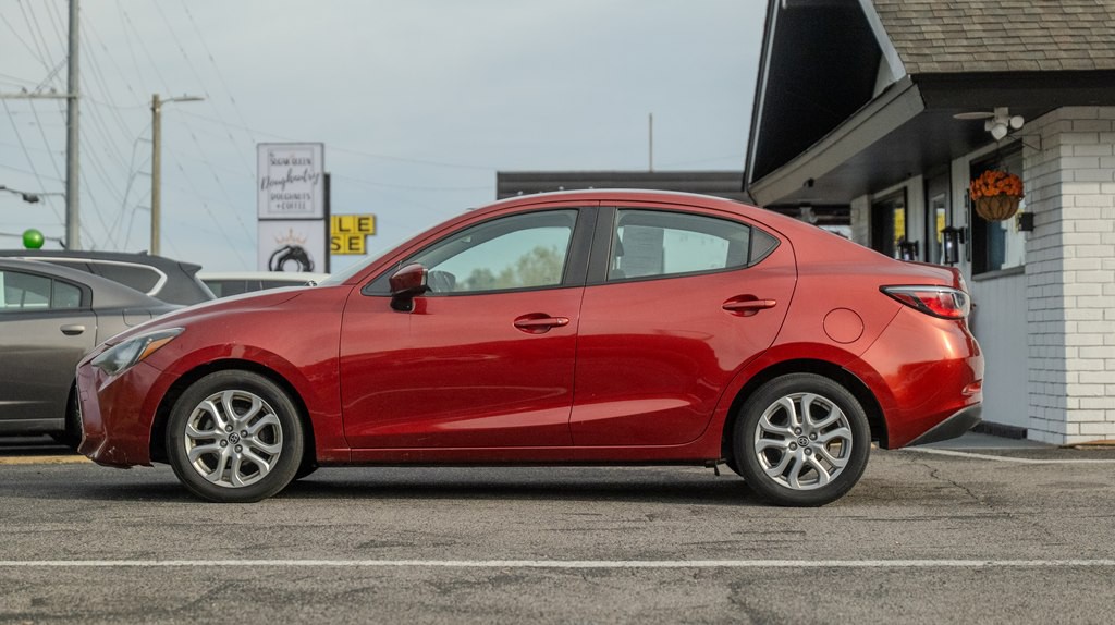 2016 Scion iA Image 3