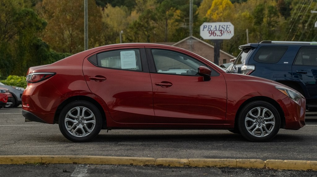 2016 Scion iA Image 7