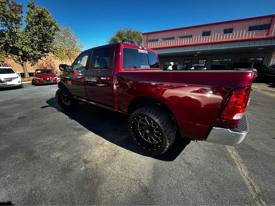 2016 RAM 1500 Image 3