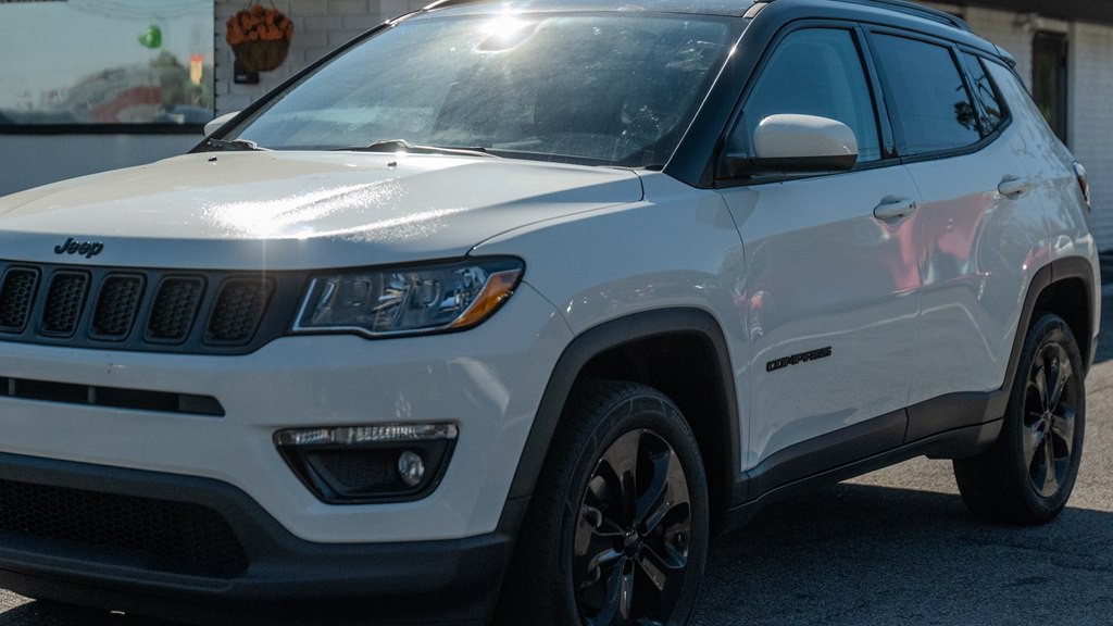 2020 Jeep Compass Image 2
