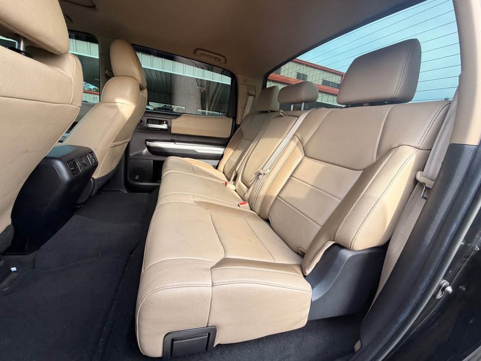 2019 Toyota Tundra Image 8