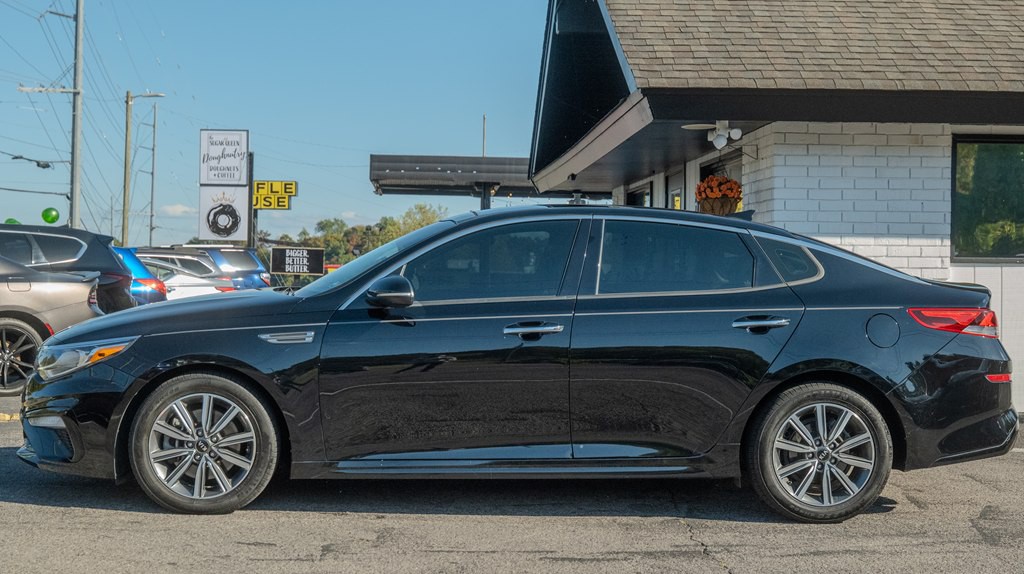 2019 Kia Optima Image 3
