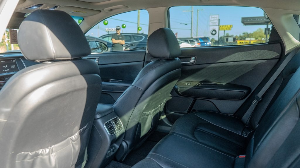 2019 Kia Optima Image 10
