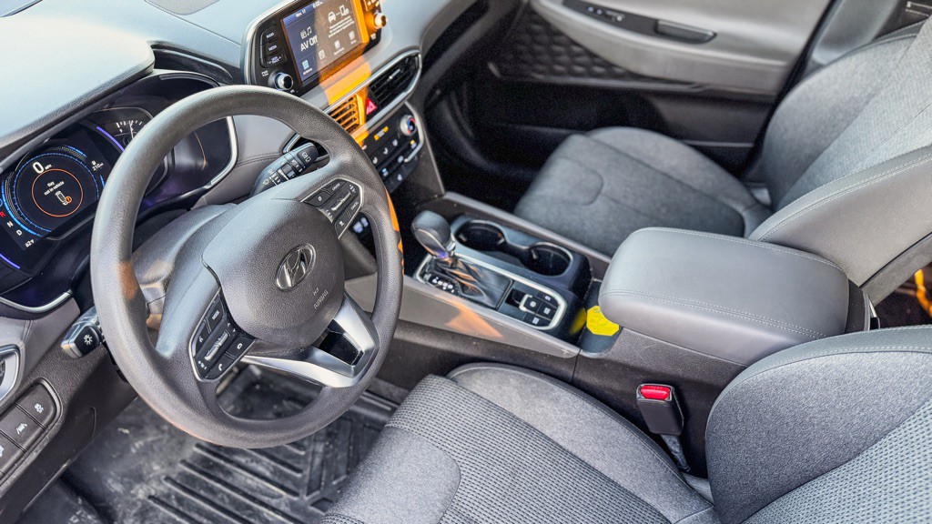 2020 Hyundai Santa Fe Image 9