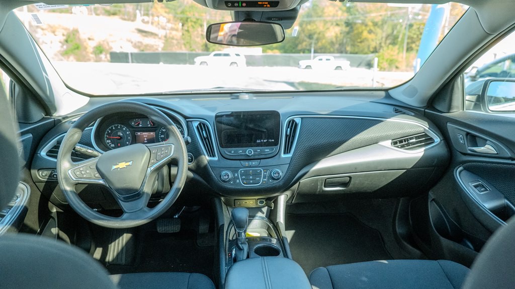 2024 Chevrolet Malibu Image 11