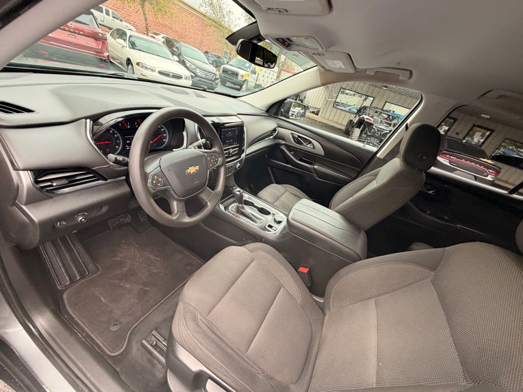 2020 Chevrolet Traverse Image 11