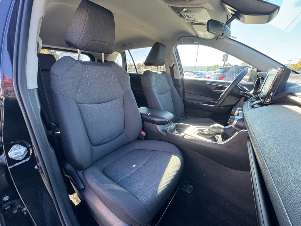 2021 Toyota Rav4 Image 9